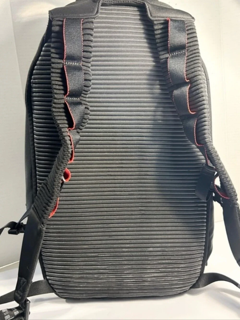 Under Armour No Weigh Water Resistant Sport Backpack White Unisex